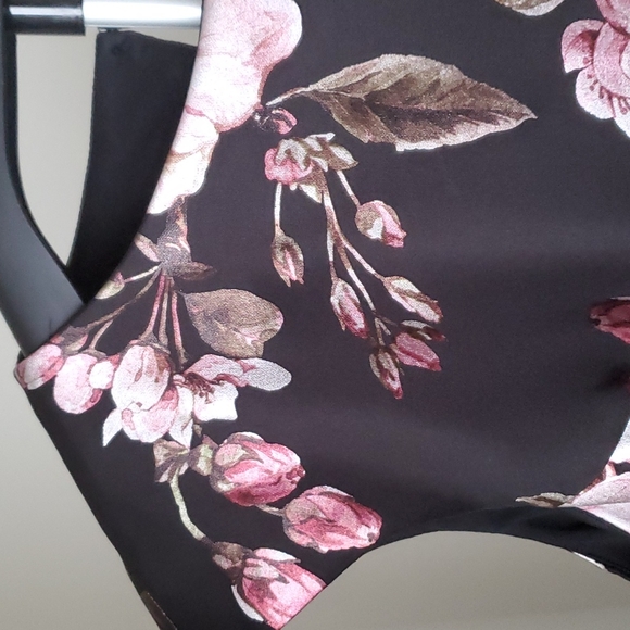 Pink metallic foil blossom floral print Cleo princess cut dress in size XL - Picture 4 of 15